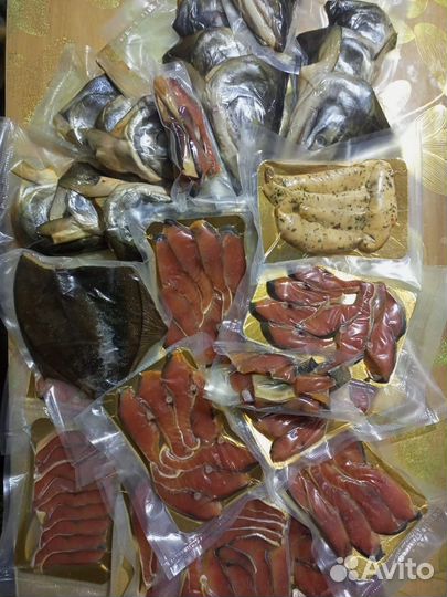 Кета холодного копчения, слабосоленая