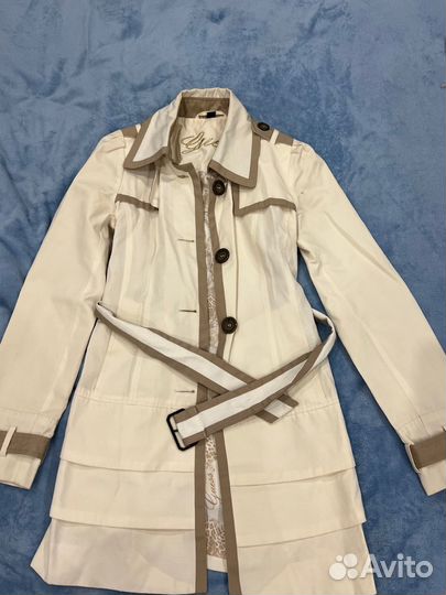 Плащ женский