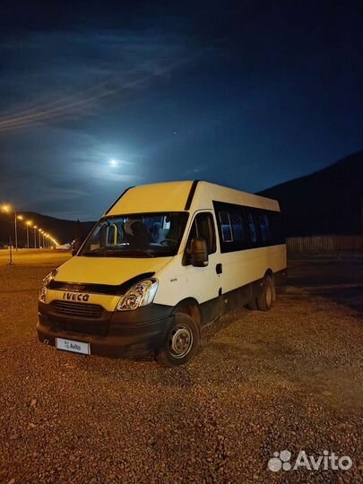 Iveco Daily микроавтобус, 2012