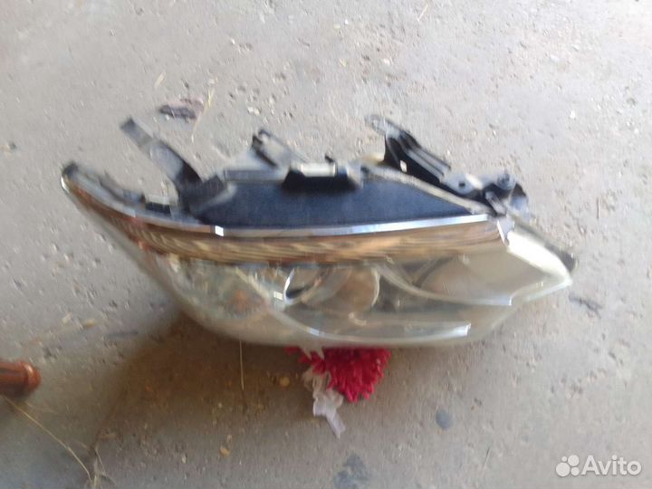 Фара на Камри 55