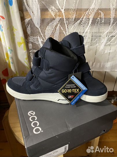 Ботинки ecco новые 31