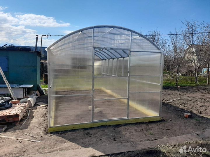 Теплицы из поликарбоната