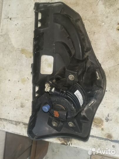 Противотуманка BMW X1