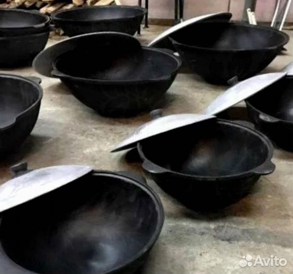 Казан чугунный