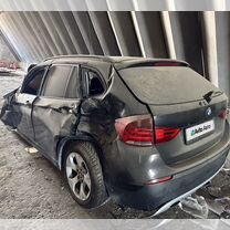 BMW X1 2.0 AT, 2011, битый, 162 000 км, с пробегом, цена 550 000 руб.