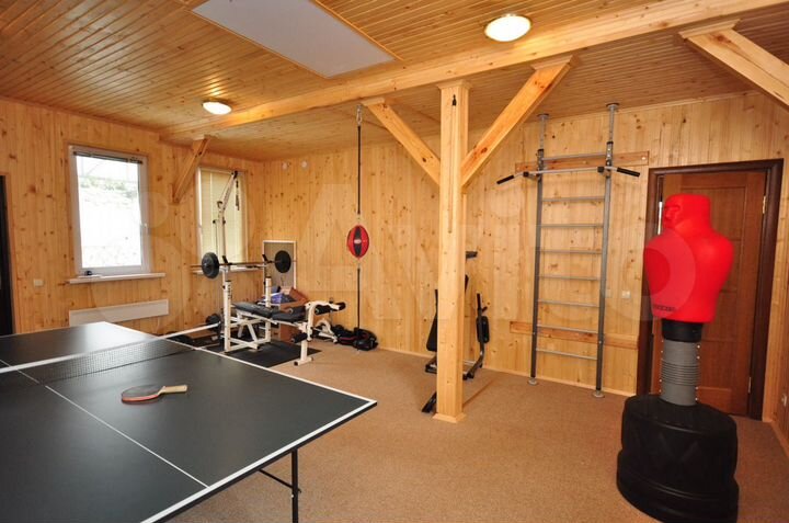 Дом 600 м² на участке 15 сот.