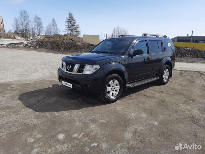 Nissan Pathfinder 2.5 AT, 2007, 286 353 км