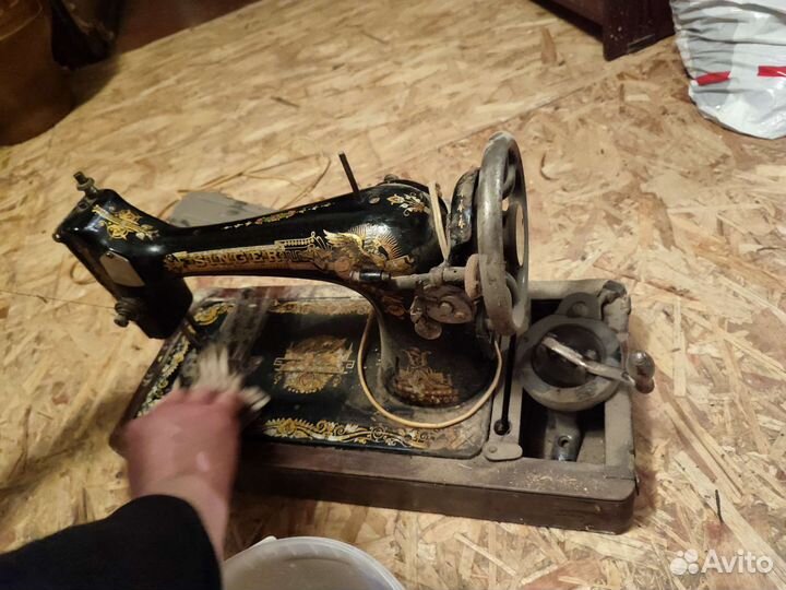 Швейная машинка зингер ручная и ножная