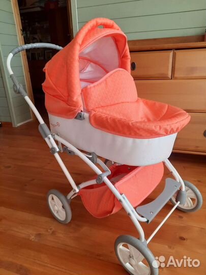 Коляска кукольная