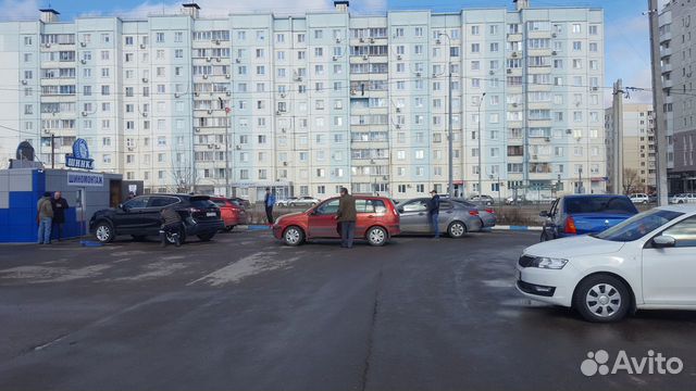 Шиномонтажник