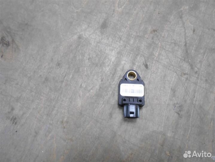 Датчик ускорения от Mitsubishi Outlander XL (CW)