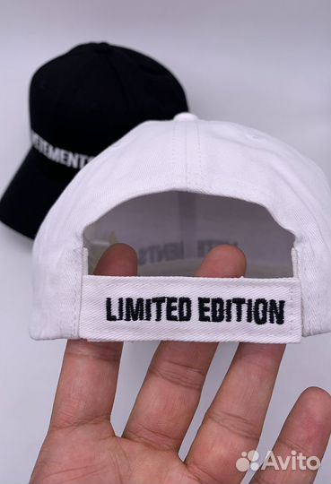 Бейсболка vetements