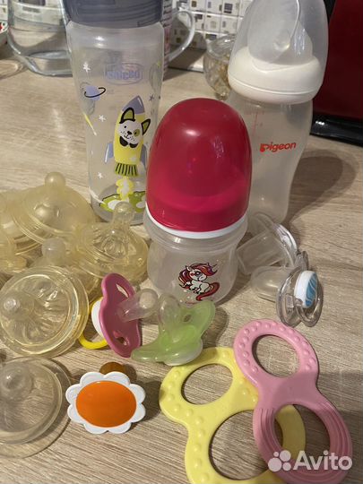 Бутылочки Chicco, Pigeon, пустышки, прорезыватели