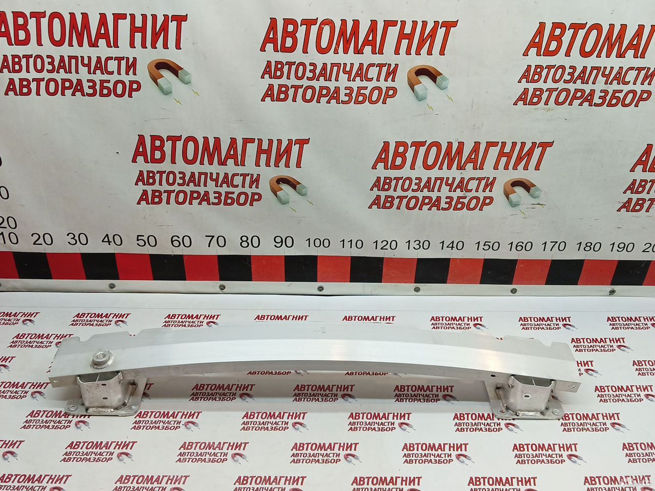 Усилитель заднего бампера Lixiang L7 ultra