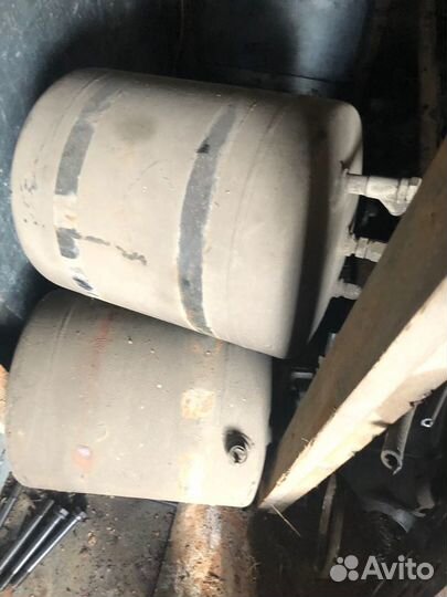 Yuejin 1080 воздушный ресивер б.у