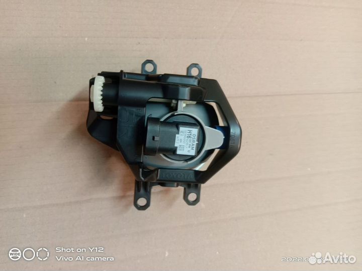 Фара противотуманная Toyota/Lexus 81210-47010
