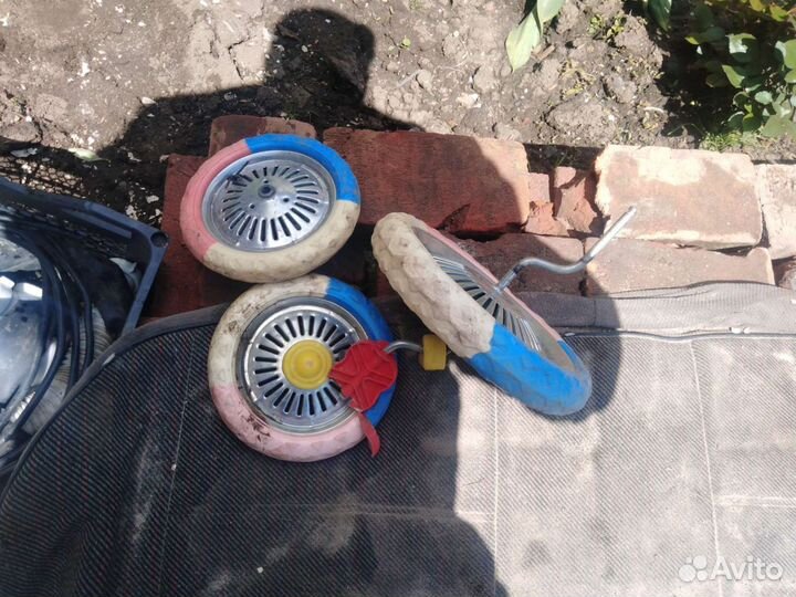 Десткие калеса итд