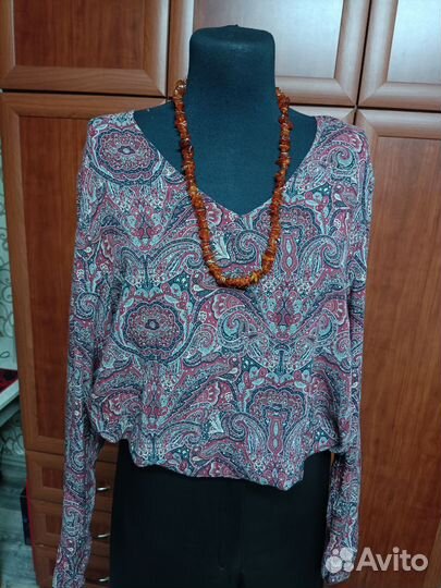 Блузка из вискозы, Болгария