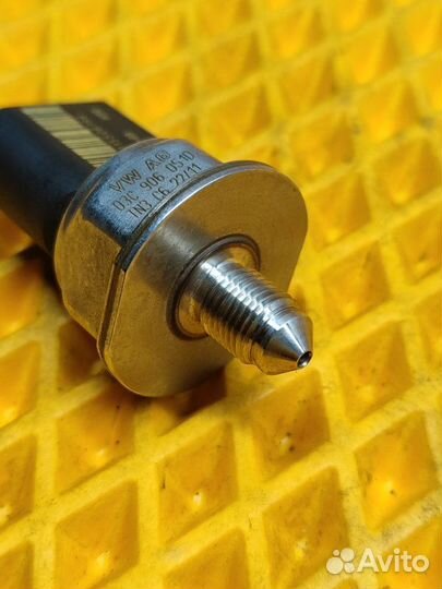Датчик давления топлива Audi A6 C7 2.8 chva 2011