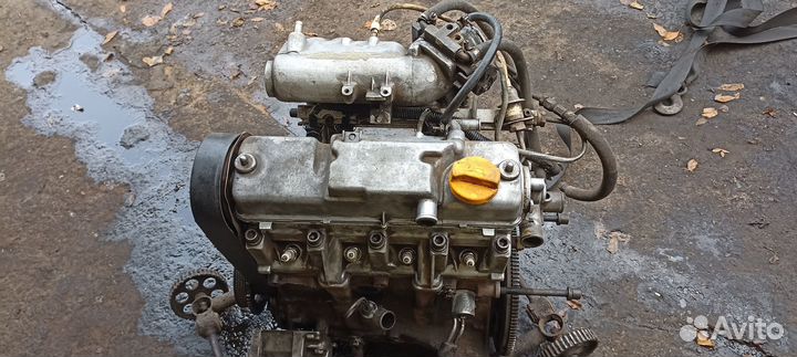 Двигатель 2111 1.5 8кл
