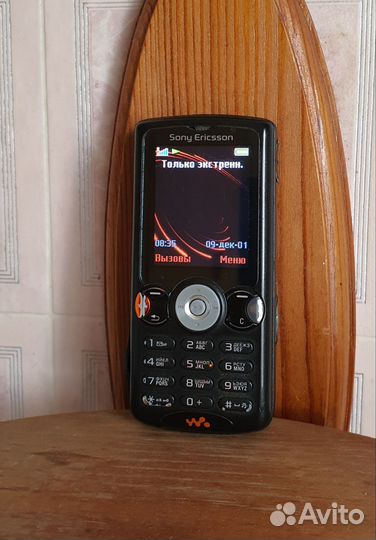 Sony Ericsson W810i