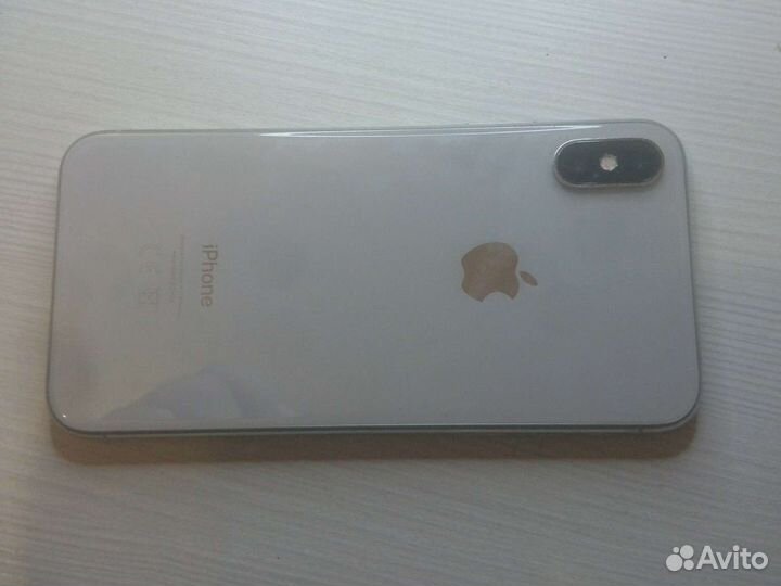 iPhone X, 256 ГБ