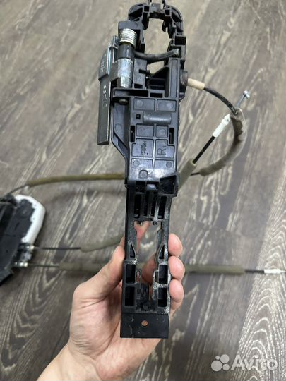 Задний правый замок двери nissan teana j32