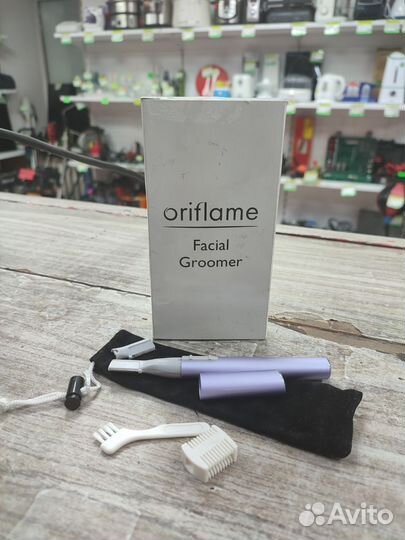 Tриммер Facial Groomer Oriflame