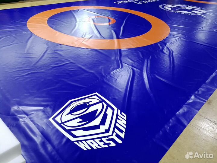 Борцовское покрытие специальной не скользкой ткани