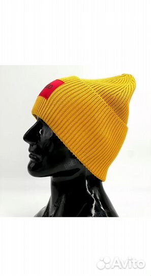 Шапка hugo boss желтая