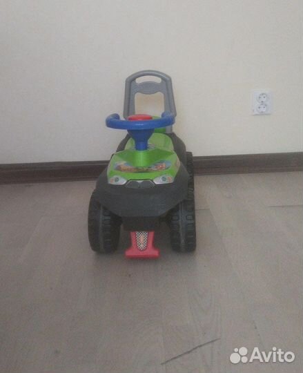 Машинка каталка
