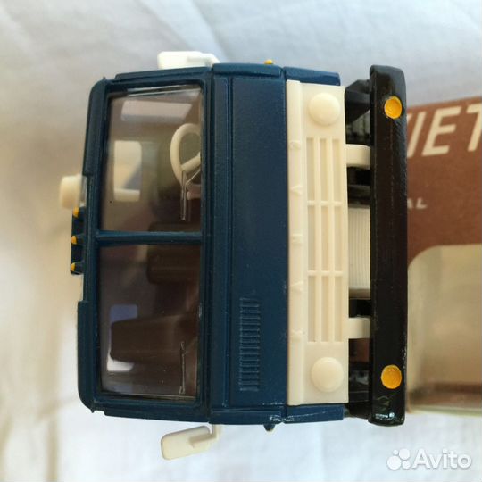 Модель масштаб 1/43 Камаз-5320 синий в коробке ссс