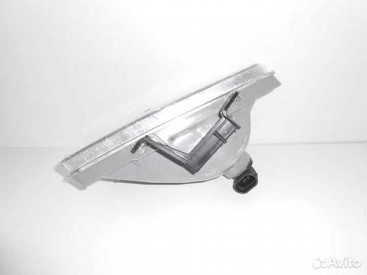 Фара противотуманная левая на Хендай Акцент