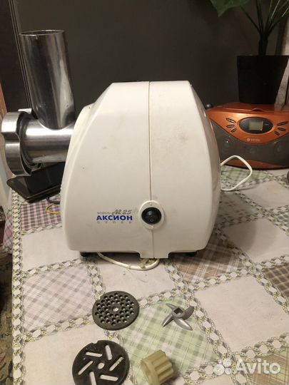 Мясорубка электрическая аксион