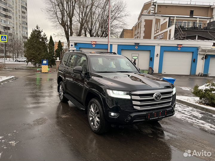 Toyota Land Cruiser 3.3 AT, 2024, 25 км