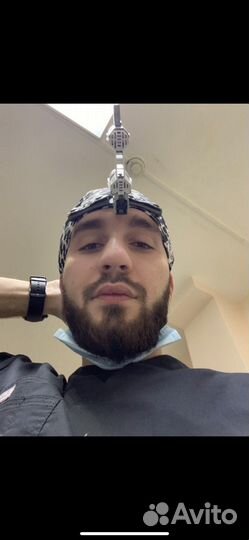 Врач стоматолог хирург