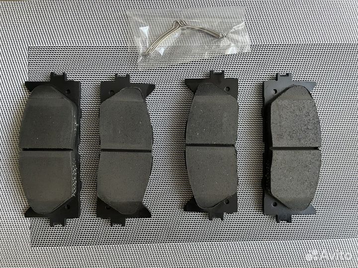 Японские дисковые тормозные колодки advics