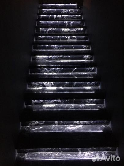 Подсветка лестницы. Умный свет