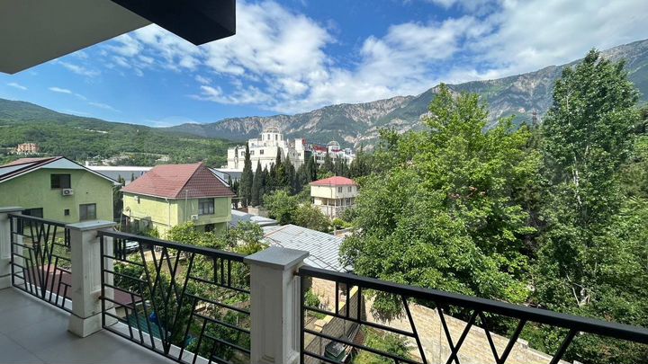 2-к. квартира, 75 м², 3/5 эт.