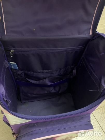 Два школьных рюкзака