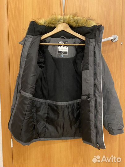 Парка зимняя с мехом