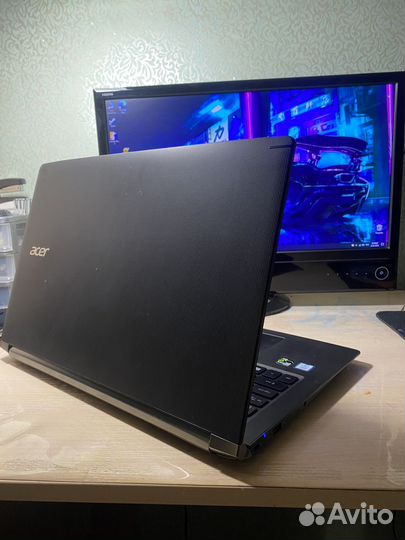 Стильный игровой Acer V Nitro