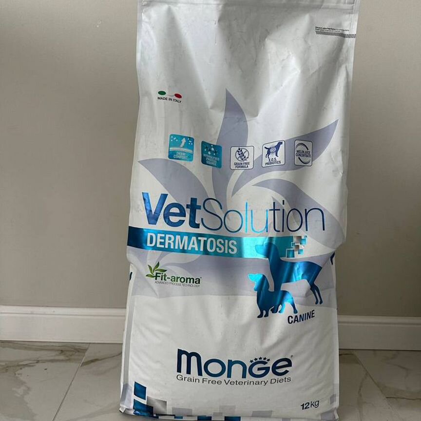 Корм для собак Monge VetSolution Dermatosis