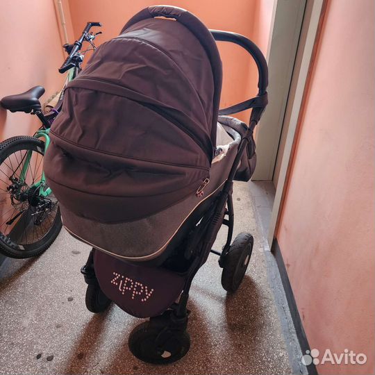 Коляска zippy 2 в 1