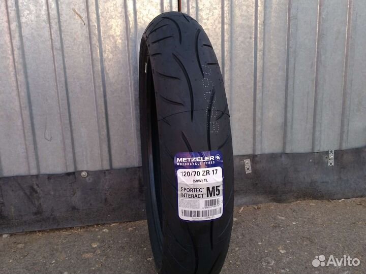 Шина спортивная 120 70 17 Метзелер М5