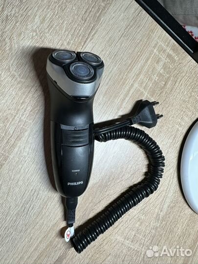 Бритва электрическая philips