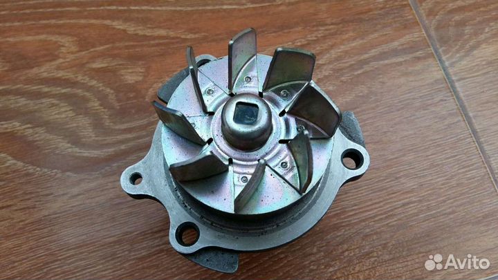 Помпа водяной насос ваз 16кл