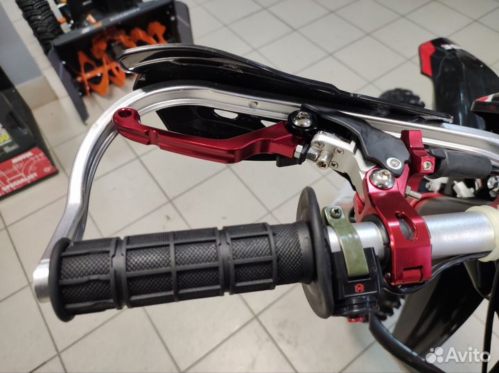 Эндуро мотоцикл BSE Z10 (косая голова 300 сс)