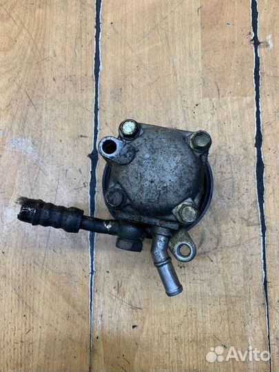 Насос гидроусилителя руля Nissan Primera QG18 2003