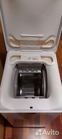 Стиральная машина с вертикальной загрузкой